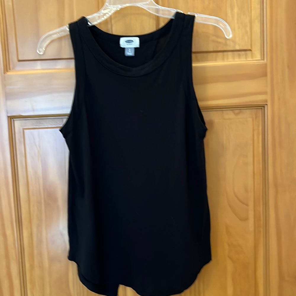 Old Navy black tank with open back